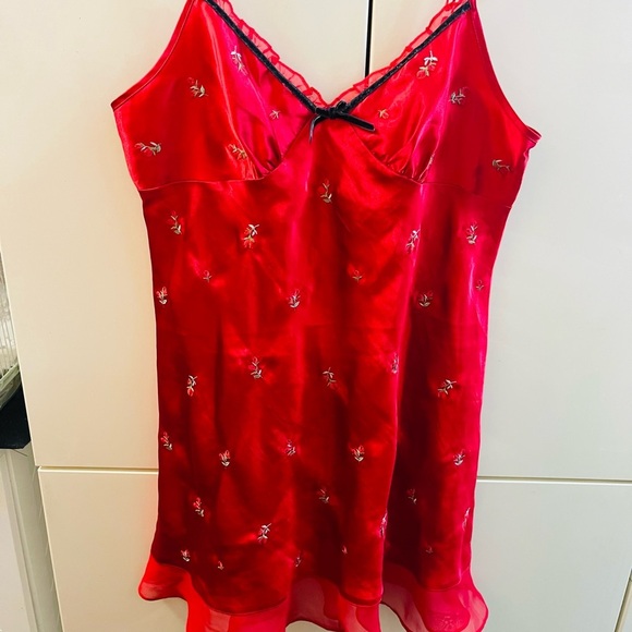 Set of 2 intimates sleepwear gown/ robe / shorts red/ blue Sz S/M - Picture 2 of 16